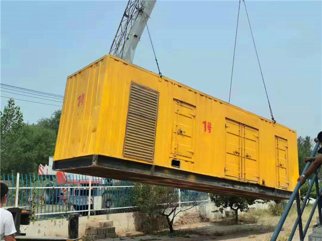镇康300KW柴油发电机组油耗是多少?